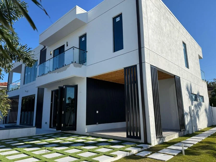 Zekin 90 Series Sliding Doors , 88 Series Folding Doors , Glass Railing - Coral Gables, FL 33134, USA